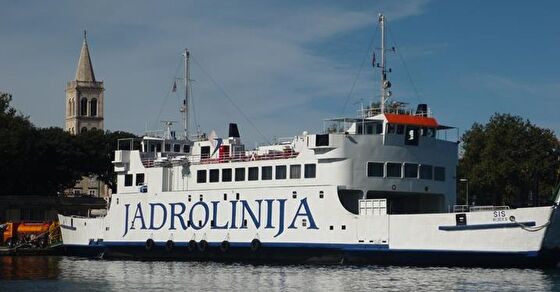 Ferry de compagnie maritime Jadrolinija